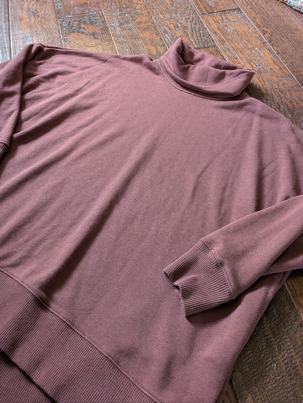 AERIE I Raisin Plum Brown Oversized High-Low Pullover Turtle Neck Sweatshirt, S